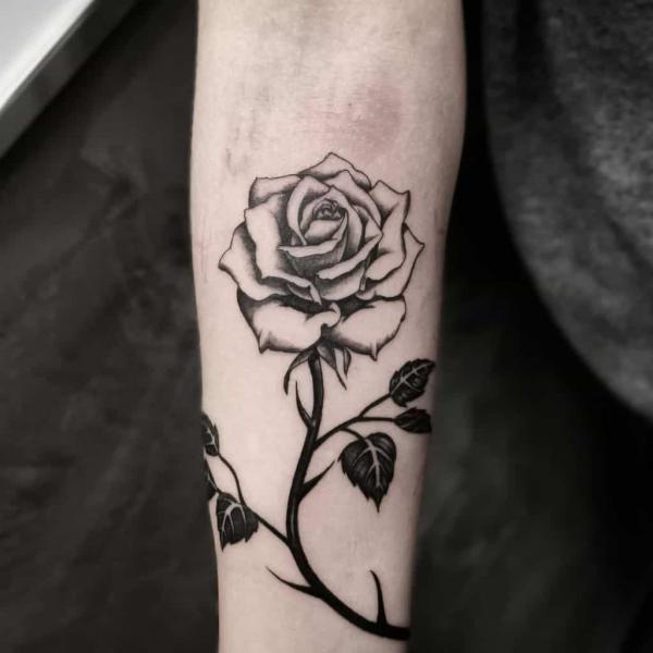 30 Captivating Black and White Rose Tattoo Designs