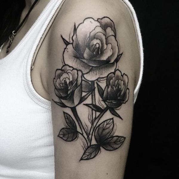 30 Captivating Black and White Rose Tattoo Designs