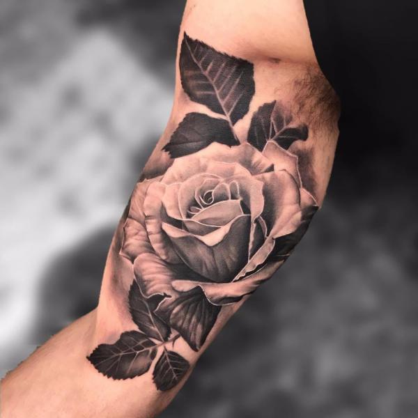 30 Captivating Black and White Rose Tattoo Designs