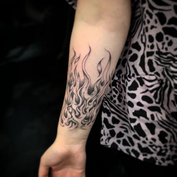 105 Flame Tattoo Designs That Spark Your Creativity