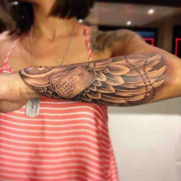 50 Dog Tag Tattoo Designs to Honor Your Heroes