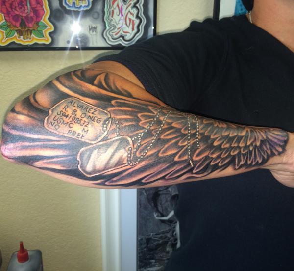 50 Dog Tag Tattoo Designs to Honor Your Heroes