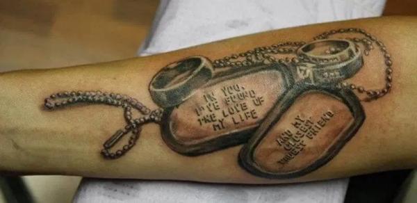 50 Dog Tag Tattoo Designs to Honor Your Heroes