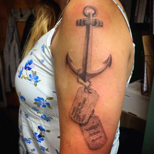 50 Dog Tag Tattoo Designs to Honor Your Heroes