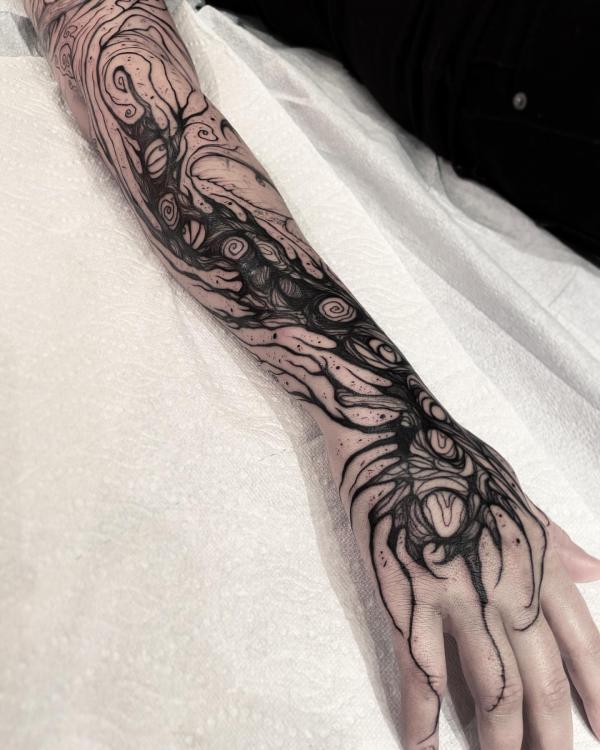 60 Centipede Tattoo Designs With Meaning