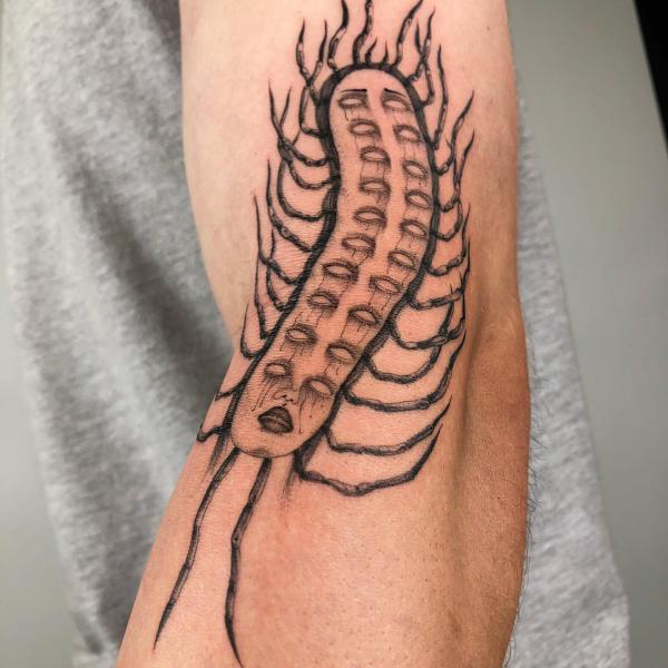 60 Centipede Tattoo Designs With Meaning