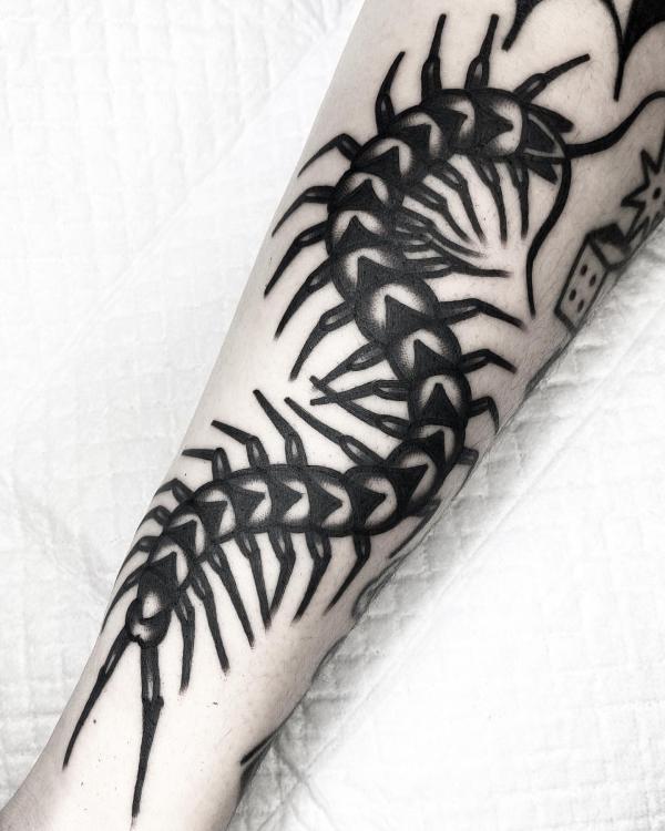 60 Centipede Tattoo Designs With Meaning