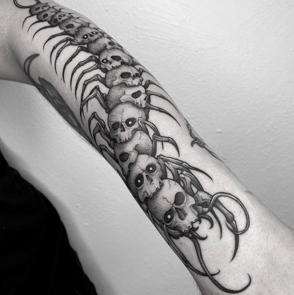 60 Centipede Tattoo Designs With Meaning