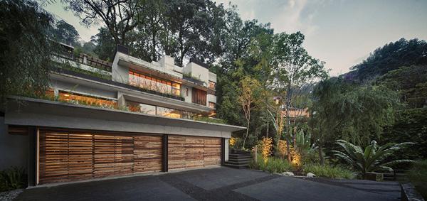 Maza House
