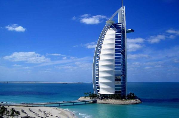 20 Examples of Famous Architecture of the World
