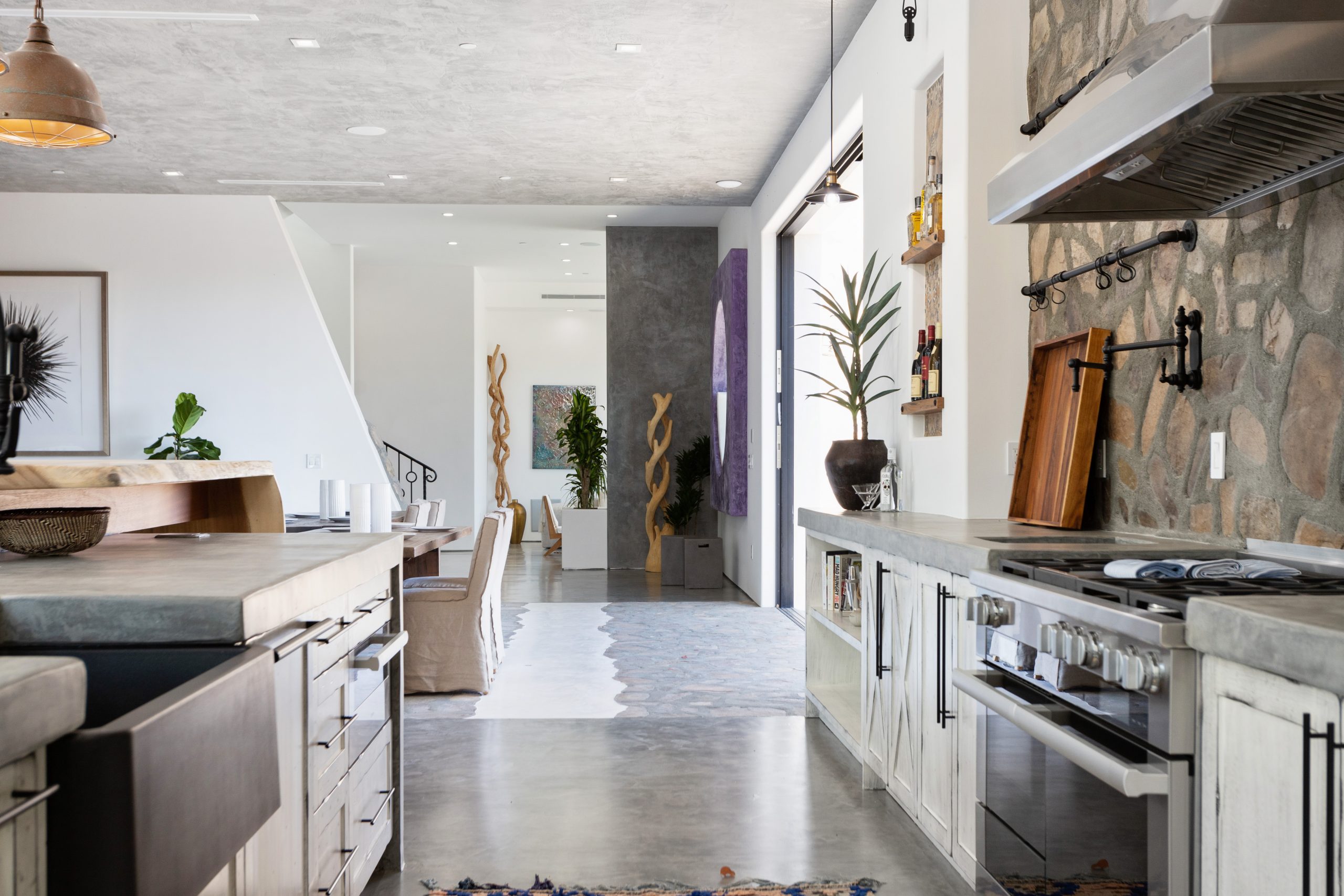 Malibu Modern Villa - Connecting to the art of Living