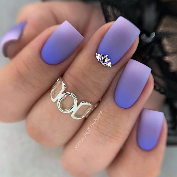 Short and Chic: 30 Classy Nail Designs for Short Nails