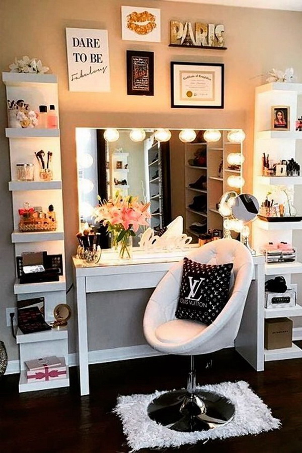 From Rustic to Modern: 30 Vanity Table Ideas for Your Beauty Space