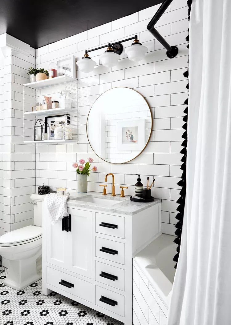 From Rustic to Modern: 30 Vanity Table Ideas for Your Beauty Space