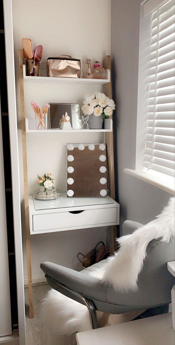 From Rustic to Modern: 30 Vanity Table Ideas for Your Beauty Space