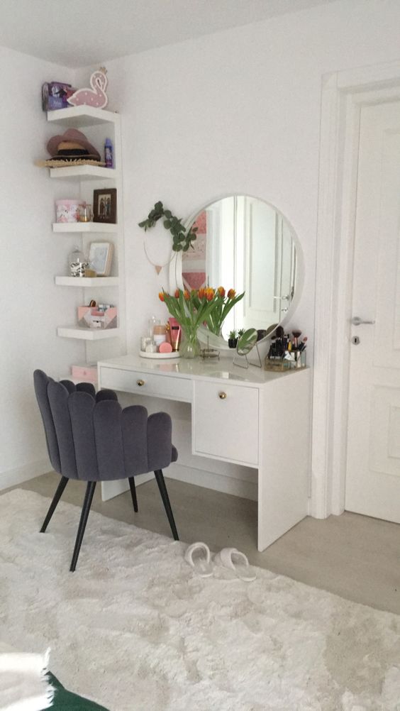 From Rustic to Modern: 30 Vanity Table Ideas for Your Beauty Space