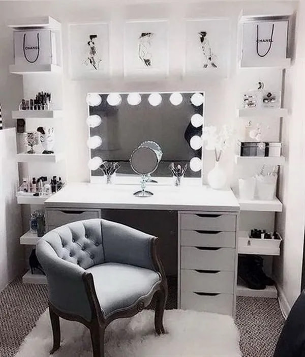 From Rustic to Modern: 30 Vanity Table Ideas for Your Beauty Space
