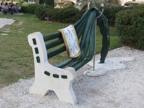 50 Examples of Surreal Art