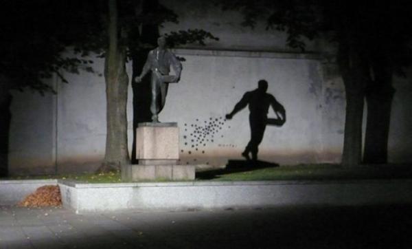 30 Examples of Shadow Art