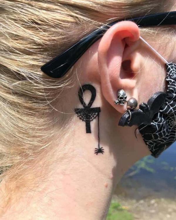 75 Behind the Ear Tattoo Ideas for Subtle Expression