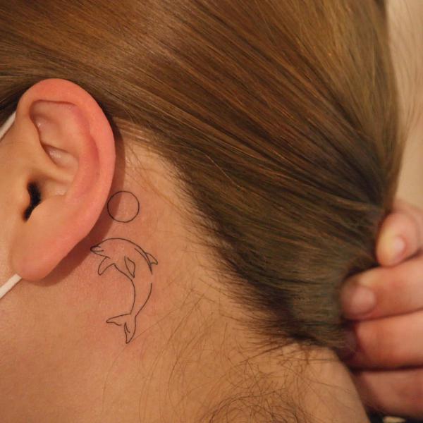 75 Behind the Ear Tattoo Ideas for Subtle Expression