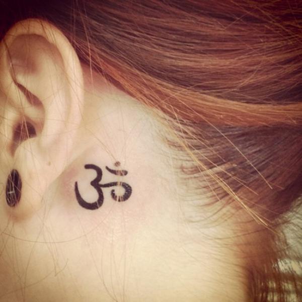 75 Behind the Ear Tattoo Ideas for Subtle Expression