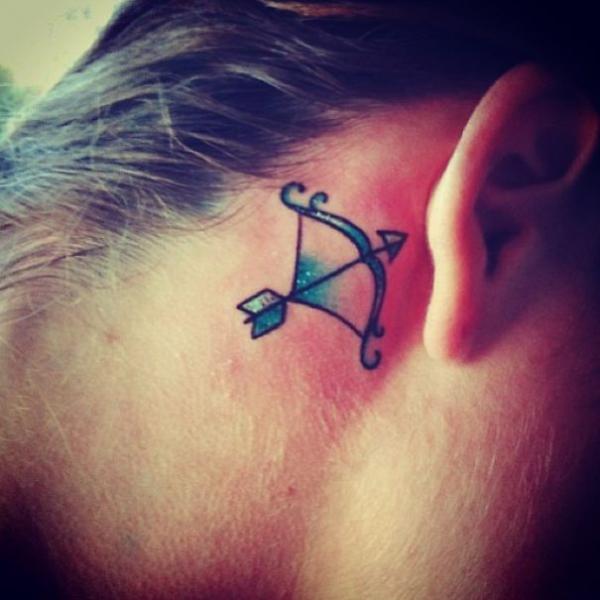 75 Behind the Ear Tattoo Ideas for Subtle Expression