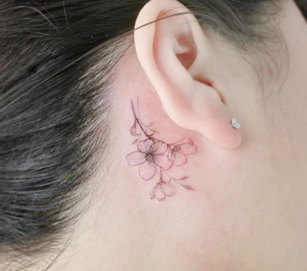 75 Behind the Ear Tattoo Ideas for Subtle Expression