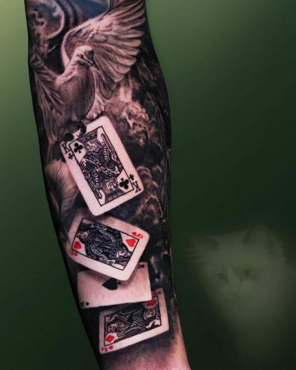 45 Stunning Playing Cards Tattoo Ideas